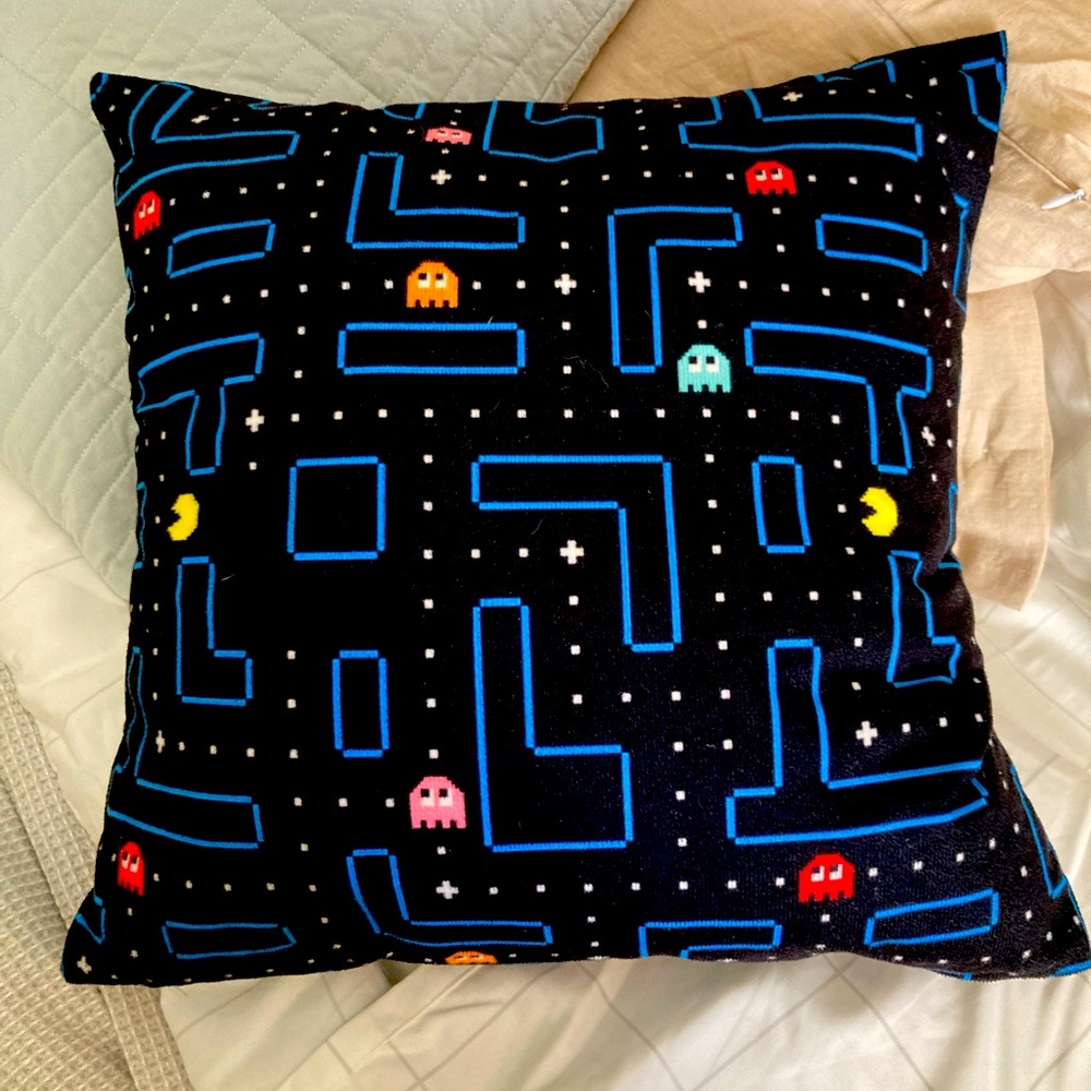Pac-Man throw pillow small